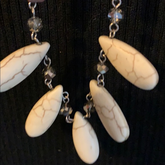 Gifted to buyer...Layered silver/bead necklace - Picture 5 of 6